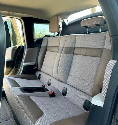 Білий БМВ І3, об'ємом двигуна 0 л та пробігом 87 тис. км за 14300 $, фото 7 на Automoto.ua