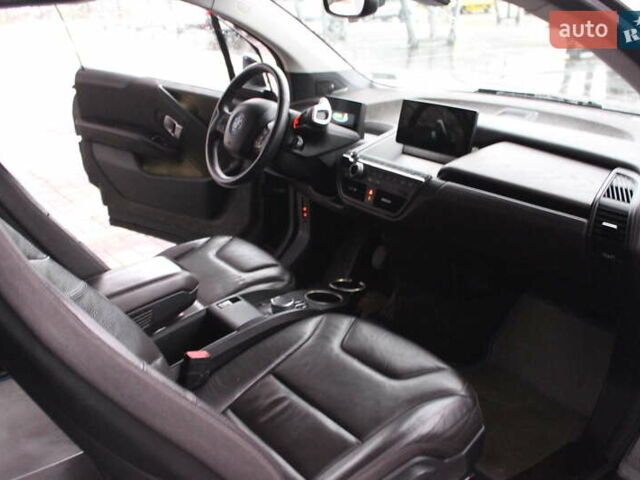 Білий БМВ І3, об'ємом двигуна 0 л та пробігом 128 тис. км за 14240 $, фото 28 на Automoto.ua