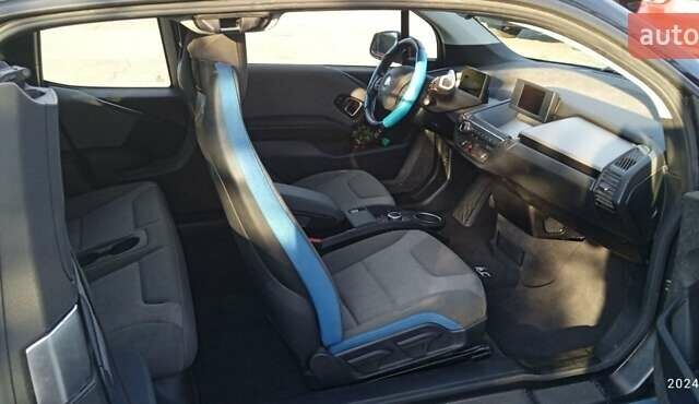 Белый БМВ И3, объемом двигателя 0 л и пробегом 46 тыс. км за 16500 $, фото 6 на Automoto.ua