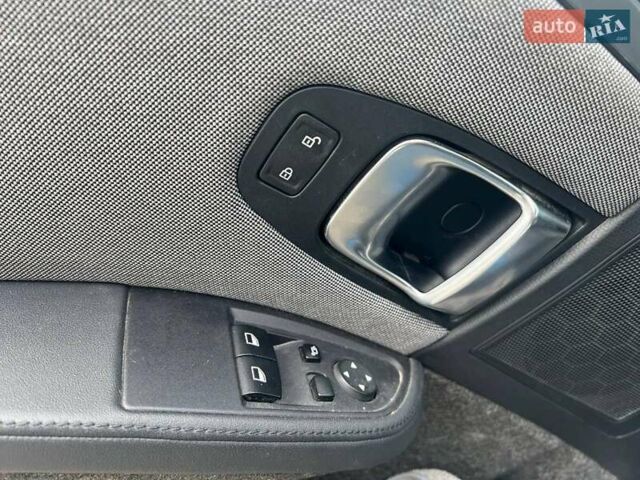 Белый БМВ И3, объемом двигателя 0 л и пробегом 69 тыс. км за 14790 $, фото 14 на Automoto.ua
