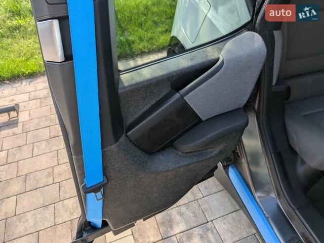 Белый БМВ И3, объемом двигателя 0 л и пробегом 40 тыс. км за 16000 $, фото 14 на Automoto.ua