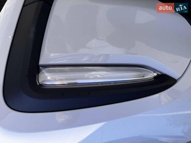 Белый БМВ И3, объемом двигателя 0 л и пробегом 135 тыс. км за 14500 $, фото 5 на Automoto.ua