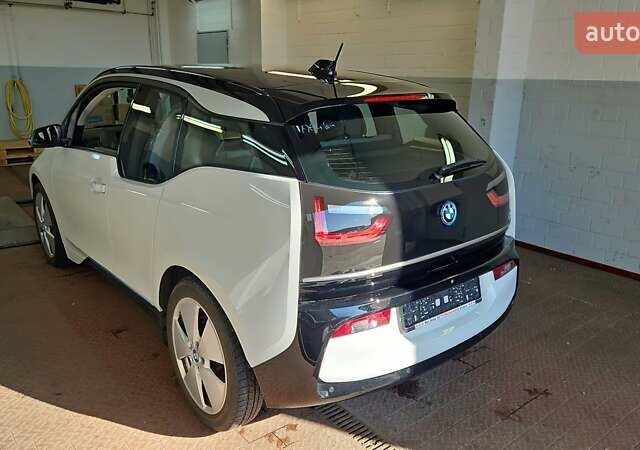 Білий БМВ І3, об'ємом двигуна 0 л та пробігом 19 тис. км за 13000 $, фото 3 на Automoto.ua