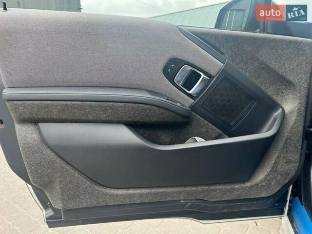 Белый БМВ И3, объемом двигателя 0 л и пробегом 69 тыс. км за 14790 $, фото 13 на Automoto.ua