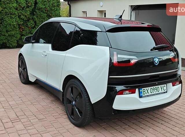 Белый БМВ И3, объемом двигателя 0 л и пробегом 23 тыс. км за 16999 $, фото 4 на Automoto.ua