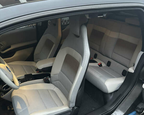 Білий БМВ І3, об'ємом двигуна 0 л та пробігом 80 тис. км за 19000 $, фото 7 на Automoto.ua