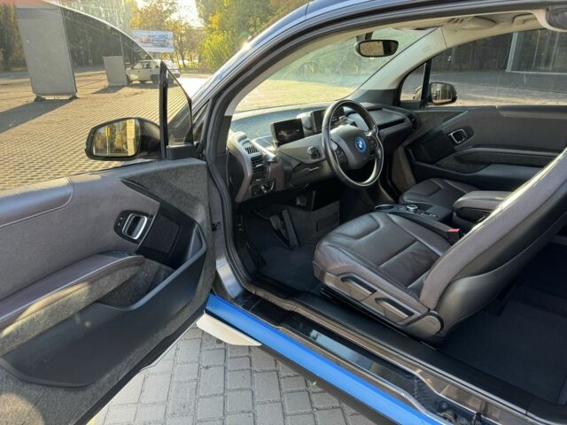 Білий БМВ І3, об'ємом двигуна 0 л та пробігом 96 тис. км за 14700 $, фото 4 на Automoto.ua