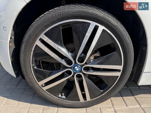Белый БМВ И3, объемом двигателя 0 л и пробегом 135 тыс. км за 14500 $, фото 6 на Automoto.ua