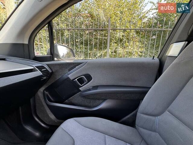 Белый БМВ И3, объемом двигателя 0 л и пробегом 135 тыс. км за 14500 $, фото 20 на Automoto.ua