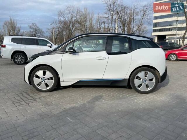 Белый БМВ И3, объемом двигателя 0 л и пробегом 81 тыс. км за 17400 $, фото 2 на Automoto.ua