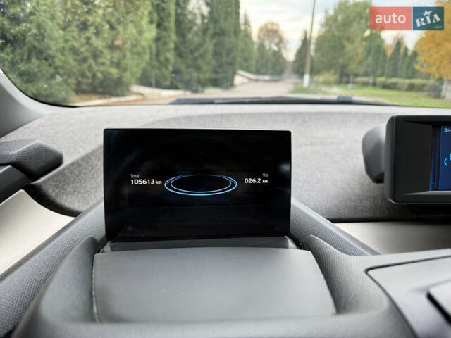 Белый БМВ И3, объемом двигателя 0 л и пробегом 104 тыс. км за 15900 $, фото 70 на Automoto.ua