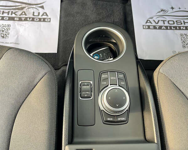 Білий БМВ І3, об'ємом двигуна 0 л та пробігом 31 тис. км за 19900 $, фото 29 на Automoto.ua