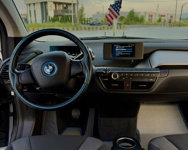 Белый БМВ И3, объемом двигателя 0 л и пробегом 42 тыс. км за 17400 $, фото 16 на Automoto.ua