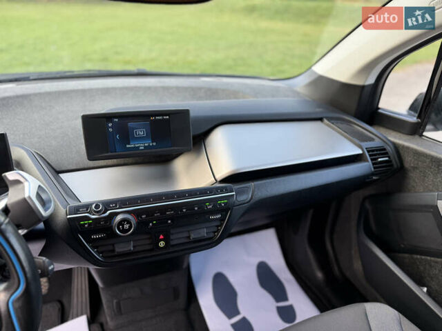 Белый БМВ И3, объемом двигателя 0 л и пробегом 104 тыс. км за 15900 $, фото 45 на Automoto.ua