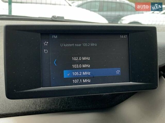 Белый БМВ И3, объемом двигателя 0 л и пробегом 106 тыс. км за 16500 $, фото 51 на Automoto.ua