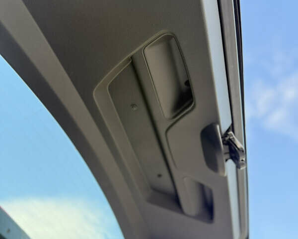 Белый БМВ И3, объемом двигателя 0 л и пробегом 104 тыс. км за 15900 $, фото 48 на Automoto.ua