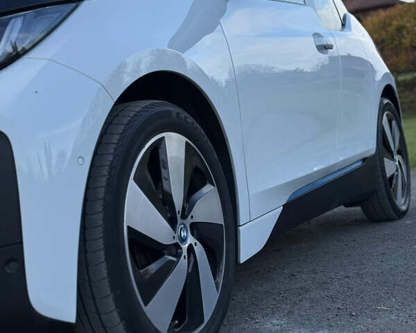 Белый БМВ И3, объемом двигателя 0 л и пробегом 104 тыс. км за 15900 $, фото 25 на Automoto.ua