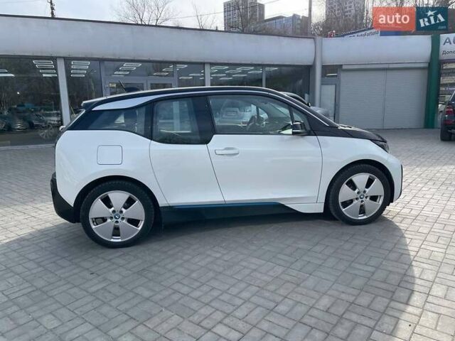 Белый БМВ И3, объемом двигателя 0 л и пробегом 81 тыс. км за 17400 $, фото 6 на Automoto.ua