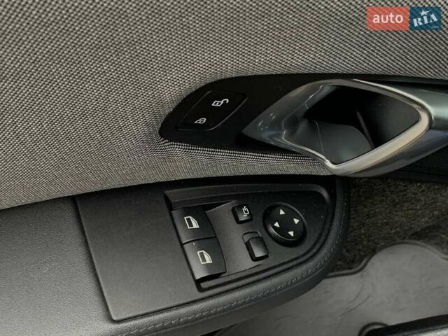 Белый БМВ И3, объемом двигателя 0 л и пробегом 106 тыс. км за 16500 $, фото 37 на Automoto.ua