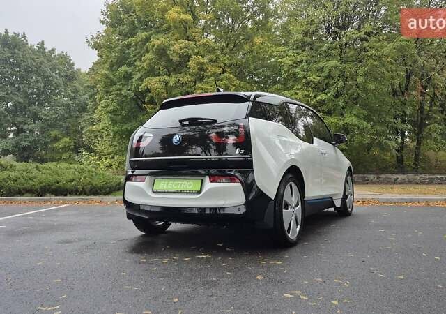 Белый БМВ И3, объемом двигателя 0 л и пробегом 92 тыс. км за 16000 $, фото 7 на Automoto.ua