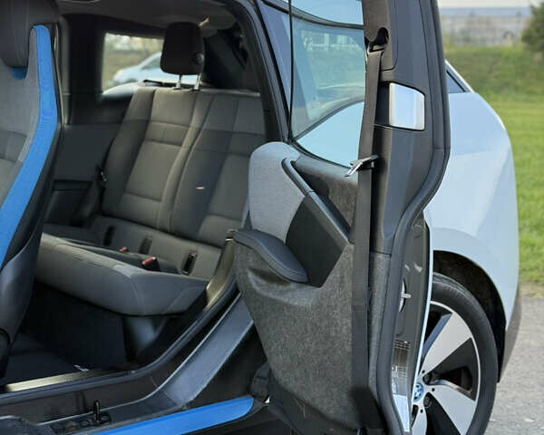 Белый БМВ И3, объемом двигателя 0 л и пробегом 104 тыс. км за 15900 $, фото 35 на Automoto.ua