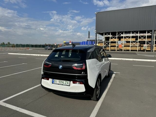 Білий БМВ І3, об'ємом двигуна 0 л та пробігом 40 тис. км за 17900 $, фото 2 на Automoto.ua