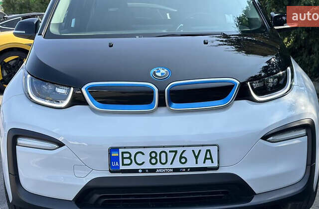 Білий БМВ І3, об'ємом двигуна 0 л та пробігом 44 тис. км за 15600 $, фото 4 на Automoto.ua