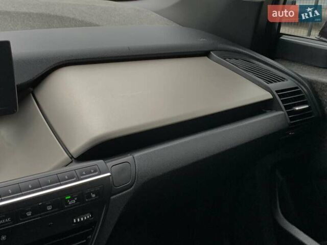 Белый БМВ И3, объемом двигателя 0 л и пробегом 106 тыс. км за 16500 $, фото 56 на Automoto.ua