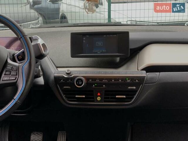 Белый БМВ И3, объемом двигателя 0 л и пробегом 106 тыс. км за 16500 $, фото 35 на Automoto.ua