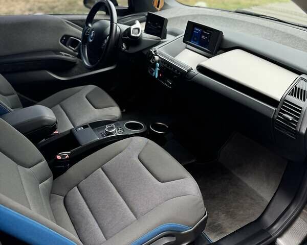 Белый БМВ И3, объемом двигателя 0 л и пробегом 49 тыс. км за 23700 $, фото 8 на Automoto.ua