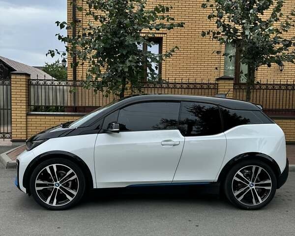Белый БМВ И3, объемом двигателя 0 л и пробегом 49 тыс. км за 23700 $, фото 2 на Automoto.ua