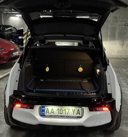 Білий БМВ І3, об'ємом двигуна 0 л та пробігом 23 тис. км за 28800 $, фото 12 на Automoto.ua