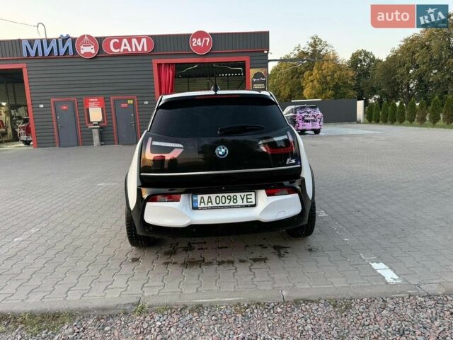 Белый БМВ И3, объемом двигателя 0 л и пробегом 102 тыс. км за 18500 $, фото 10 на Automoto.ua