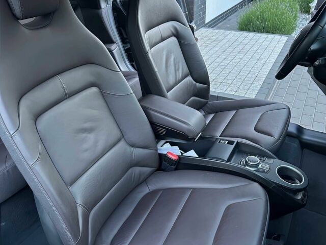 БМВ И3 2022 в Львове на Automoto.ua Белый БМВ И3, объемом двигателя 0 л и пробегом 19 тыс. км за 6700 $, фото 8 на Automoto.ua