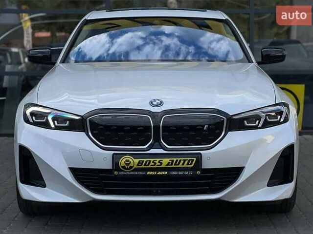 Белый БМВ И3, объемом двигателя 0 л и пробегом 4 тыс. км за 36500 $, фото 1 на Automoto.ua