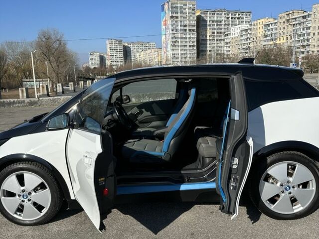 Белый БМВ И3, объемом двигателя 0 л и пробегом 52 тыс. км за 22000 $, фото 10 на Automoto.ua