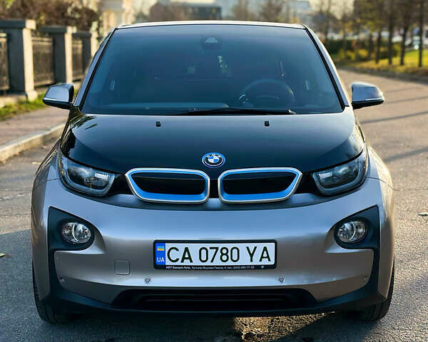 Бежевый БМВ И3, объемом двигателя 0 л и пробегом 140 тыс. км за 8350 $, фото 1 на Automoto.ua