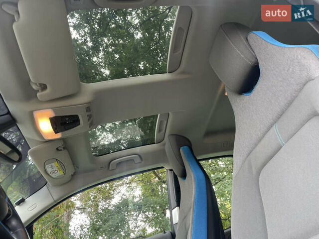 Бежевий БМВ І3, об'ємом двигуна 0 л та пробігом 55 тис. км за 8500 $, фото 5 на Automoto.ua
