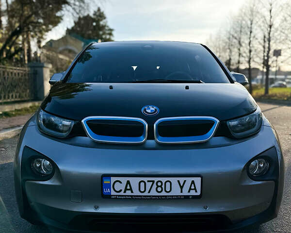 Бежевый БМВ И3, объемом двигателя 0 л и пробегом 140 тыс. км за 8350 $, фото 4 на Automoto.ua