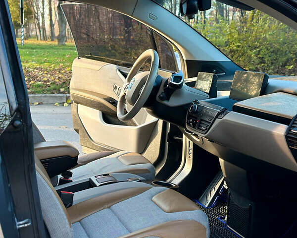 Бежевый БМВ И3, объемом двигателя 0 л и пробегом 140 тыс. км за 8350 $, фото 18 на Automoto.ua