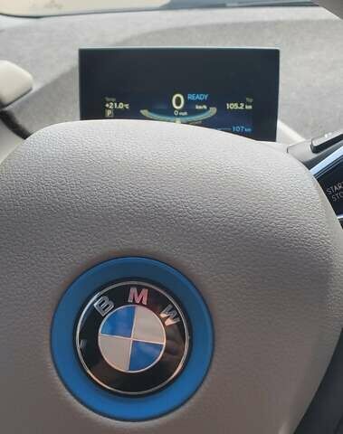 Бежевый БМВ И3, объемом двигателя 0.7 л и пробегом 77 тыс. км за 13600 $, фото 1 на Automoto.ua