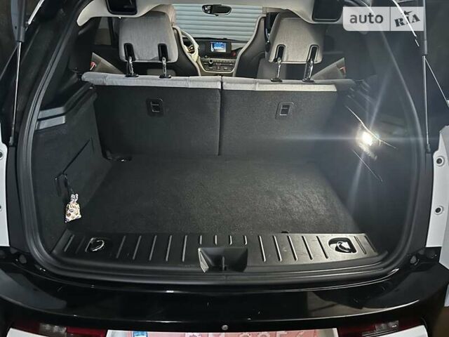 Бежевый БМВ И3, объемом двигателя 0.7 л и пробегом 77 тыс. км за 13600 $, фото 25 на Automoto.ua