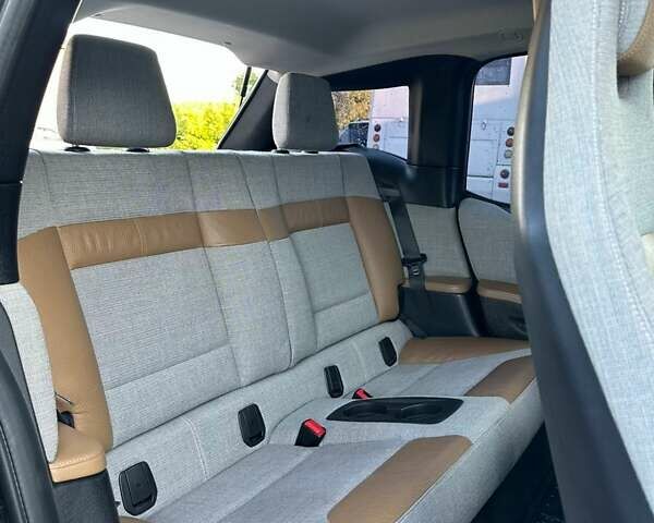 Бежевый БМВ И3, объемом двигателя 0 л и пробегом 137 тыс. км за 10400 $, фото 7 на Automoto.ua
