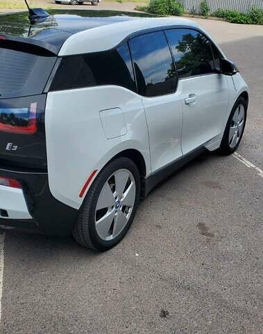 Бежевый БМВ И3, объемом двигателя 0.7 л и пробегом 77 тыс. км за 13600 $, фото 11 на Automoto.ua