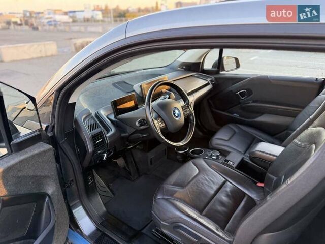 Бежевий БМВ І3, об'ємом двигуна 0 л та пробігом 133 тис. км за 13200 $, фото 15 на Automoto.ua