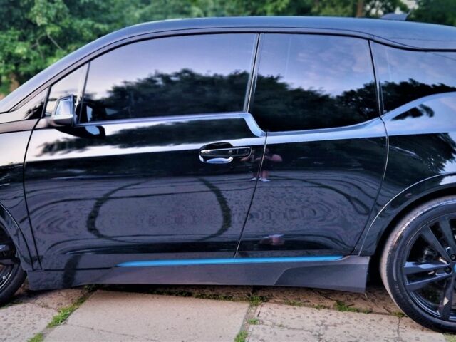 Черный БМВ И3, объемом двигателя 0 л и пробегом 67 тыс. км за 22500 $, фото 5 на Automoto.ua