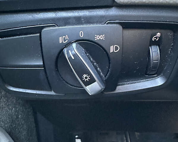 БМВ И3 2014 в Киеве на Automoto.ua Черный БМВ И3, объемом двигателя 0 л и пробегом 161 тыс. км за 11000 $, фото 19 на Automoto.ua