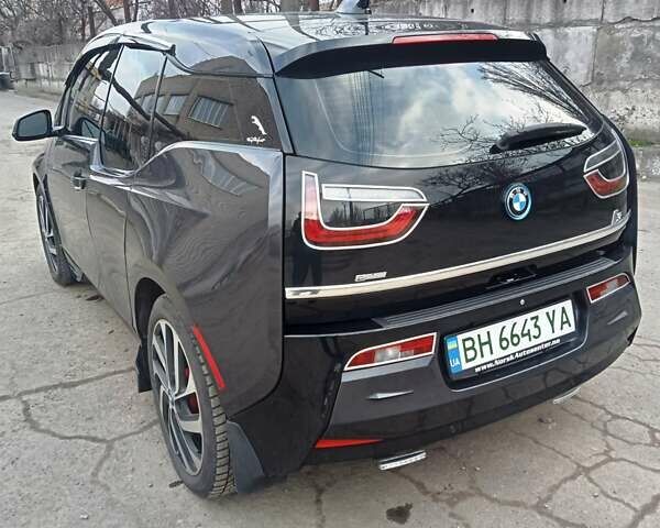 Черный БМВ И3, объемом двигателя 0 л и пробегом 107 тыс. км за 13200 $, фото 2 на Automoto.ua