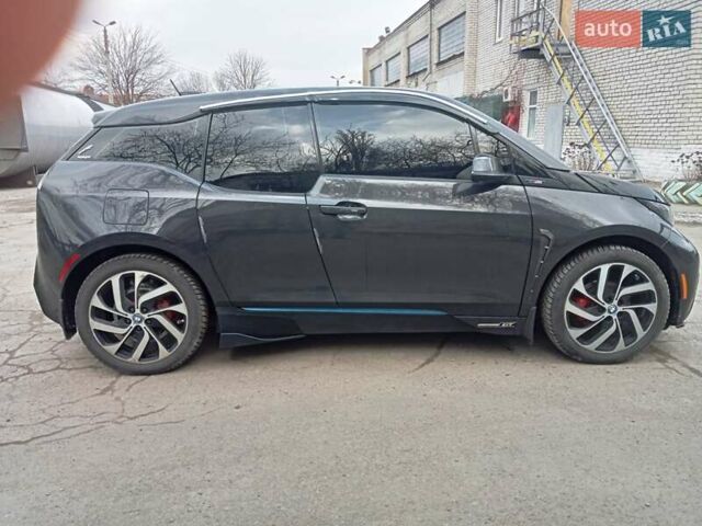 Черный БМВ И3, объемом двигателя 0 л и пробегом 107 тыс. км за 13200 $, фото 6 на Automoto.ua