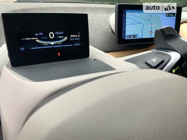 Черный БМВ И3, объемом двигателя 0 л и пробегом 70 тыс. км за 12999 $, фото 23 на Automoto.ua